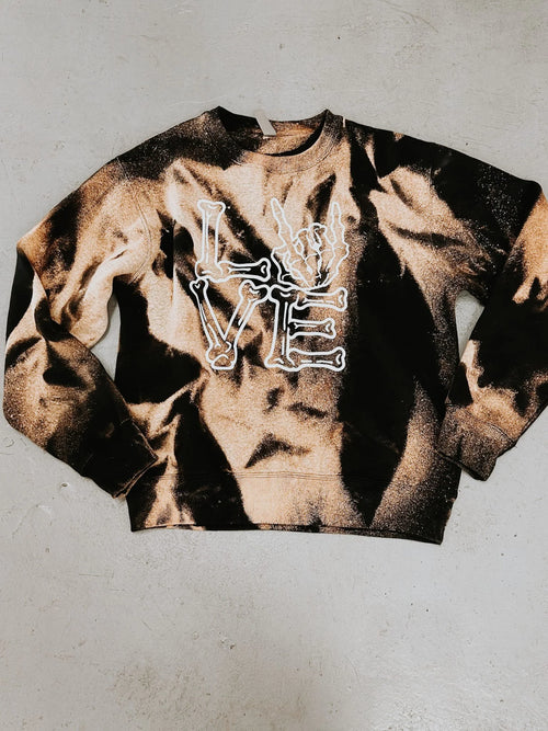 L🤘VE  – Tie Dye Black Sweatshirt