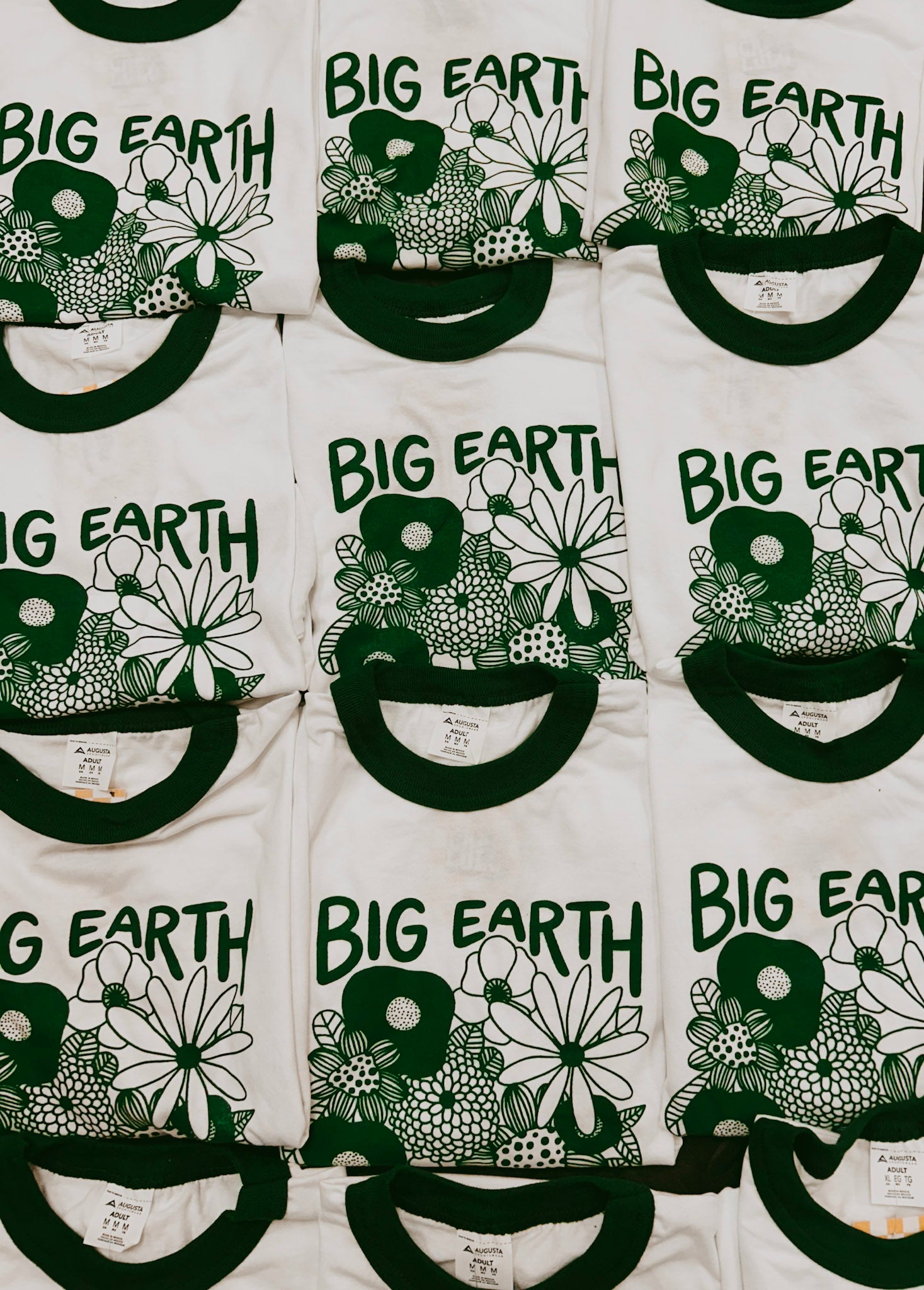 Big Earth Energy - T-Shirt