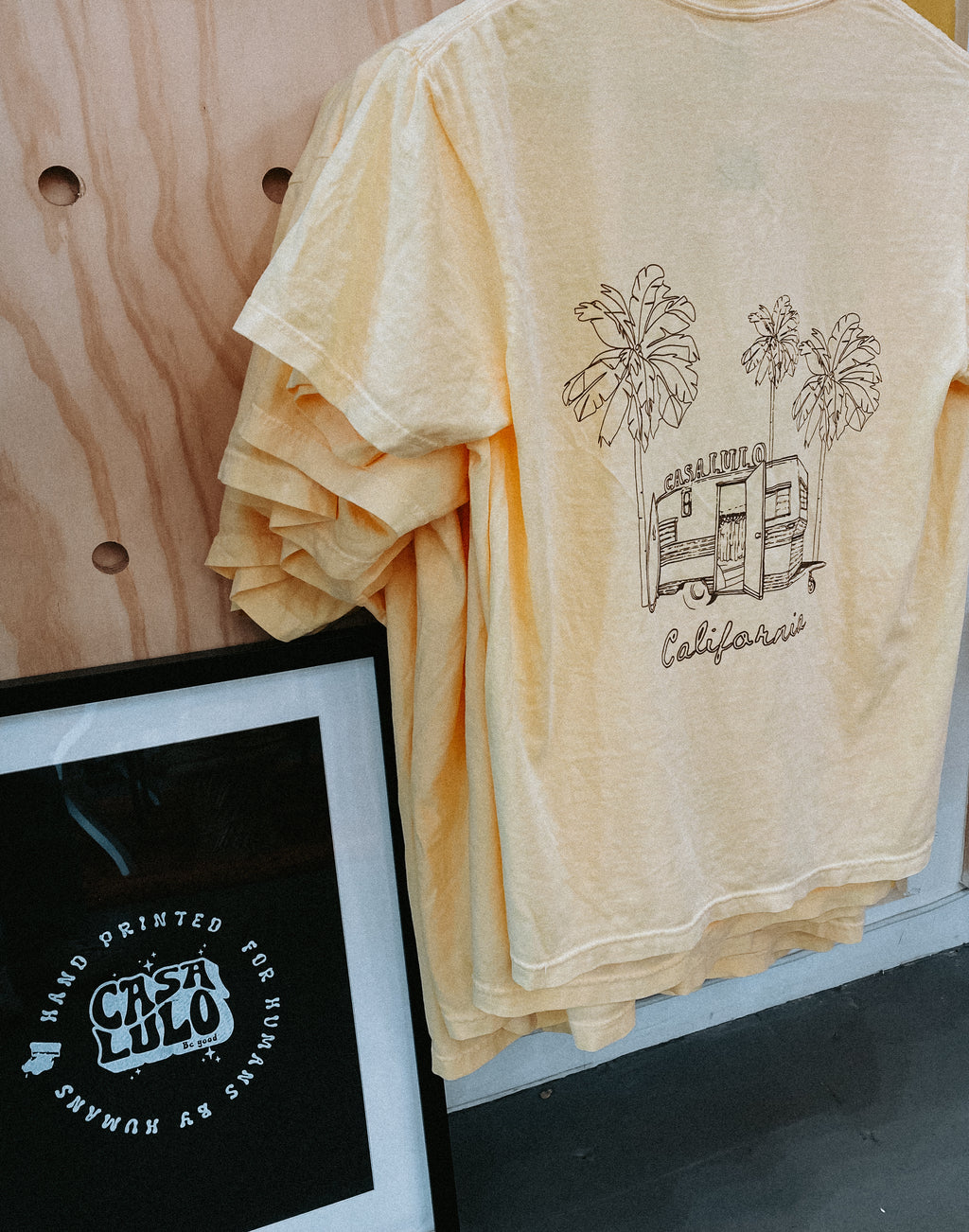 CALIFORNIA • Vintage Trailer T-shirt