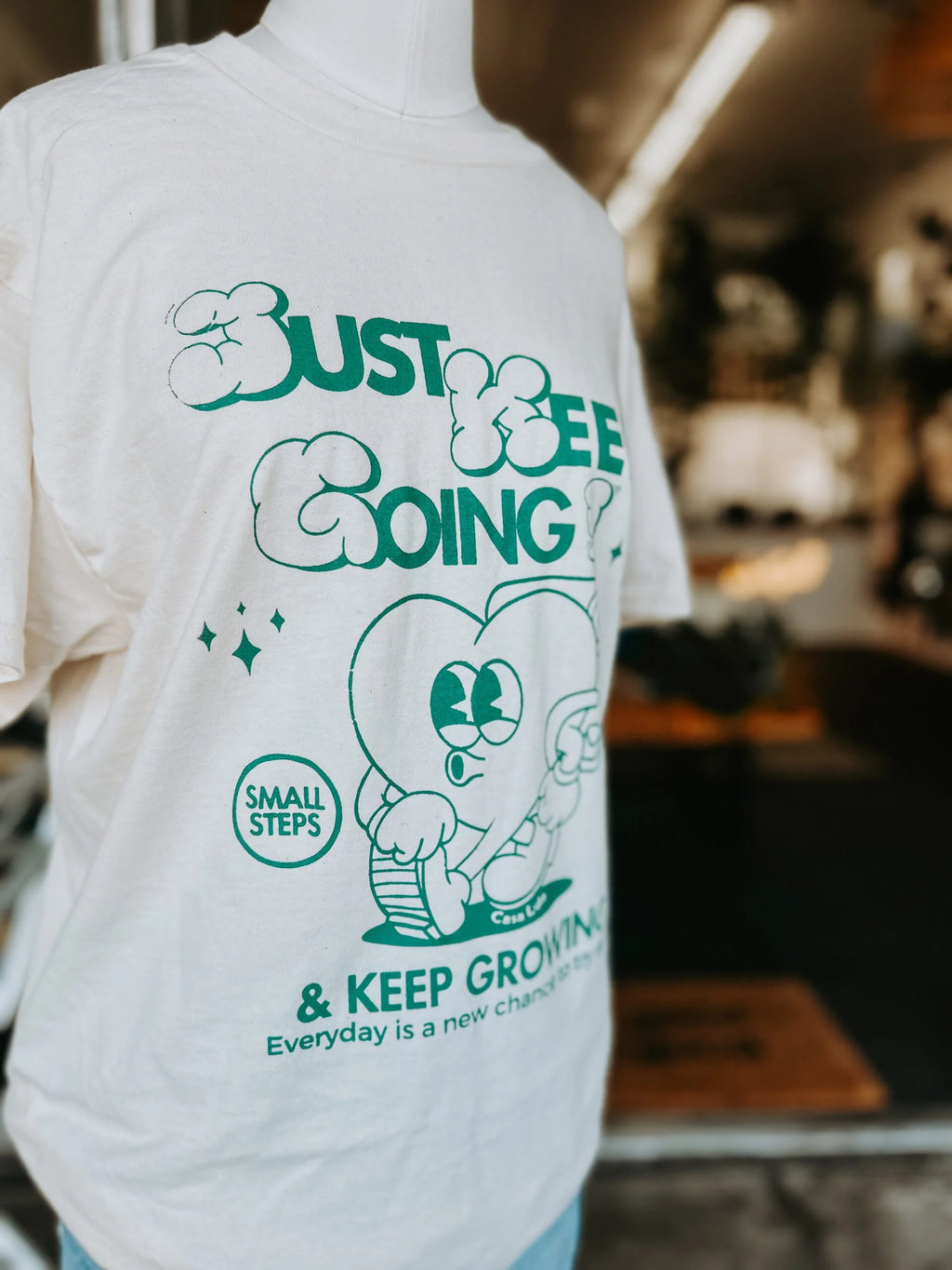 Keep going. Keep growing!  – Hand printed t-shirt